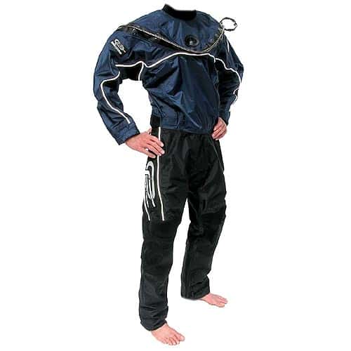 Pyro Surf – first surfing dry suit