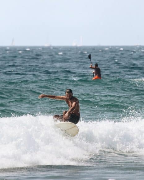 Summer surf in boardshorts (4)