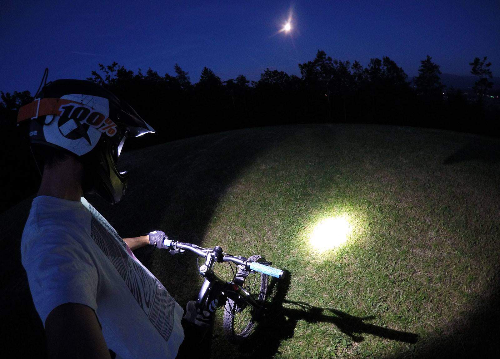 mtb night riding light setup